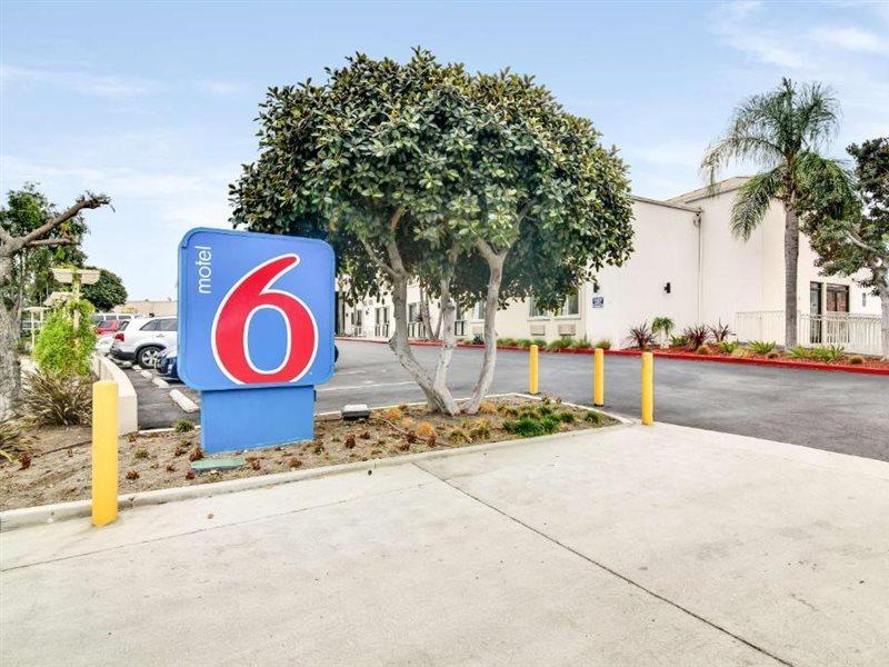 6-carson, Ca (adults Only) 2*