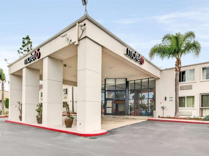 6-carson, Ca (adults Only) Hotel