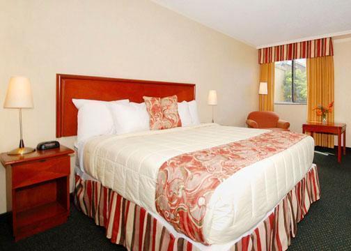 6-carson, Ca (adults Only) Hotel 2*