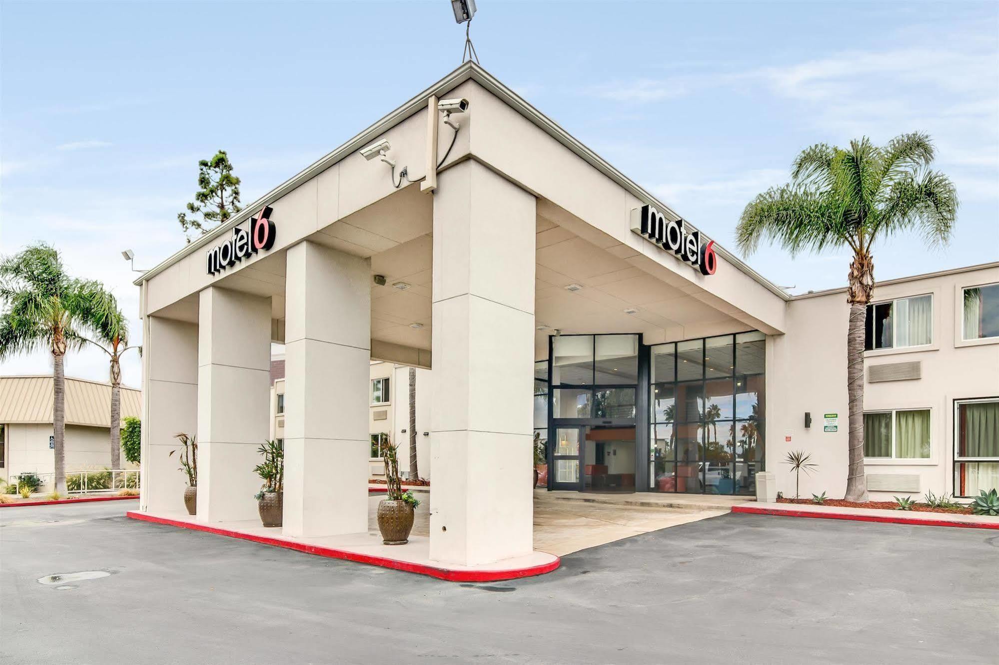 6-carson, Ca (adults Only) Hotel Carson
