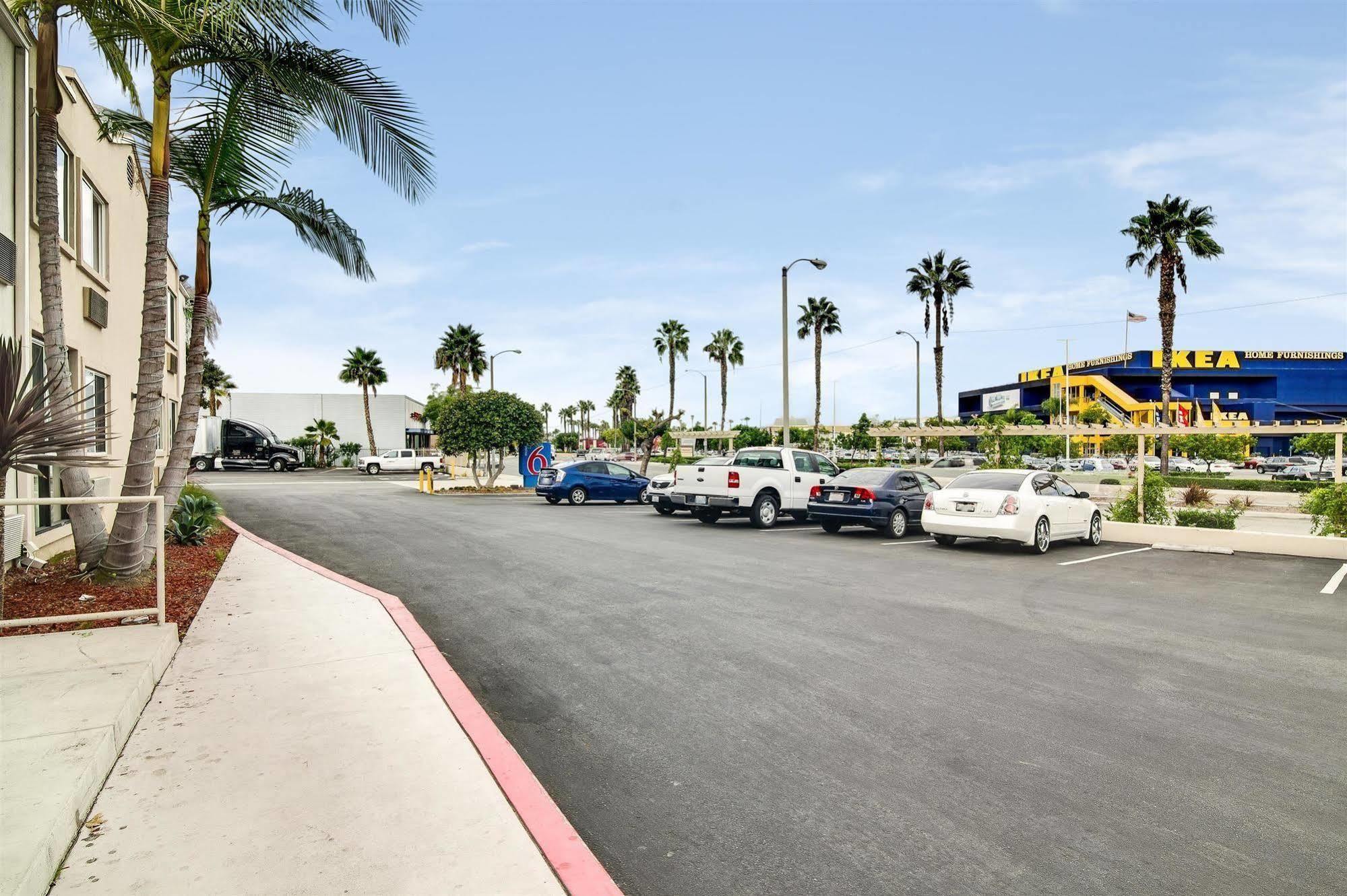 6-carson, Ca (adults Only) Hotel 2*