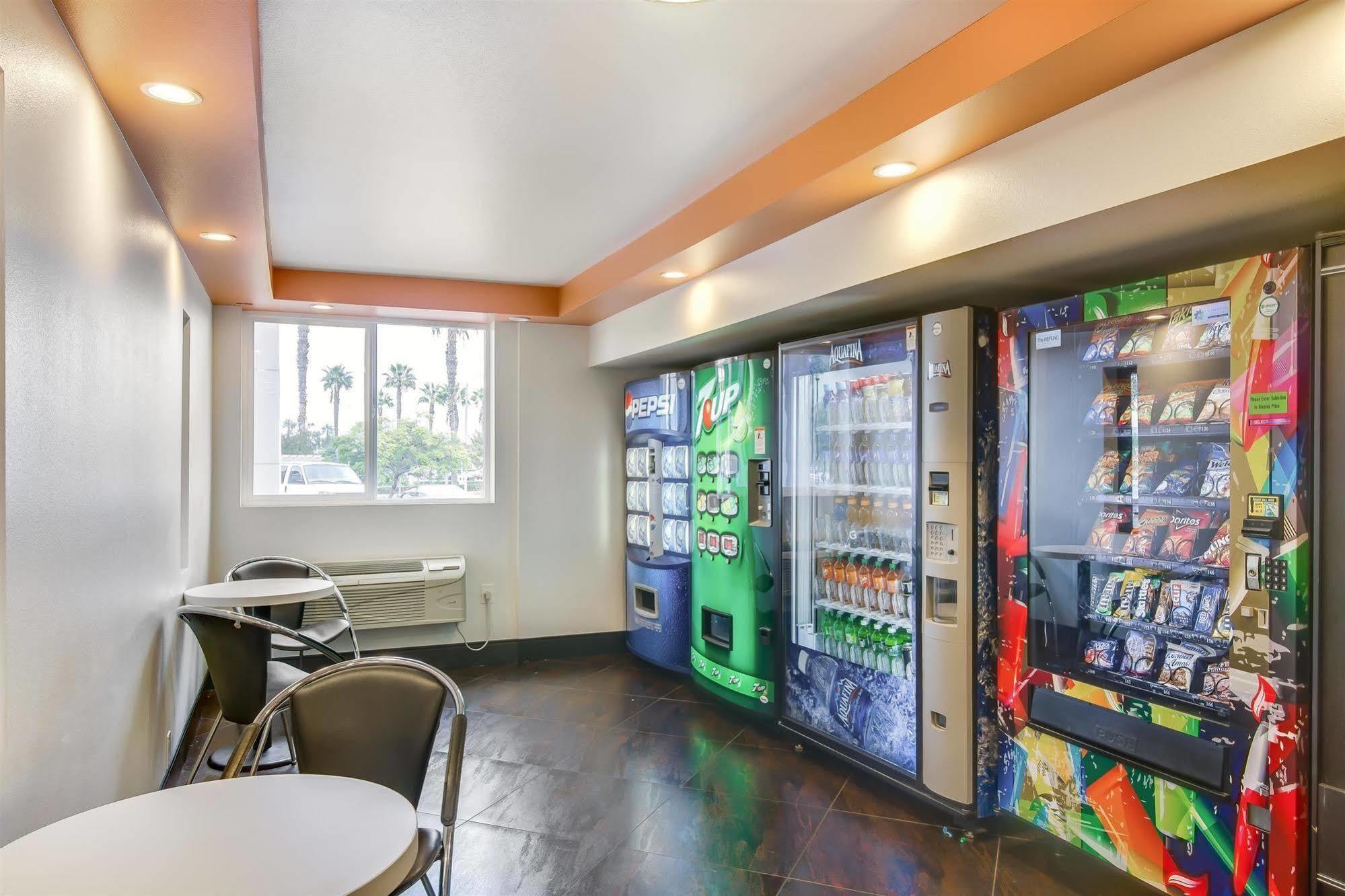 Hotel 6-carson, Ca (adults Only)