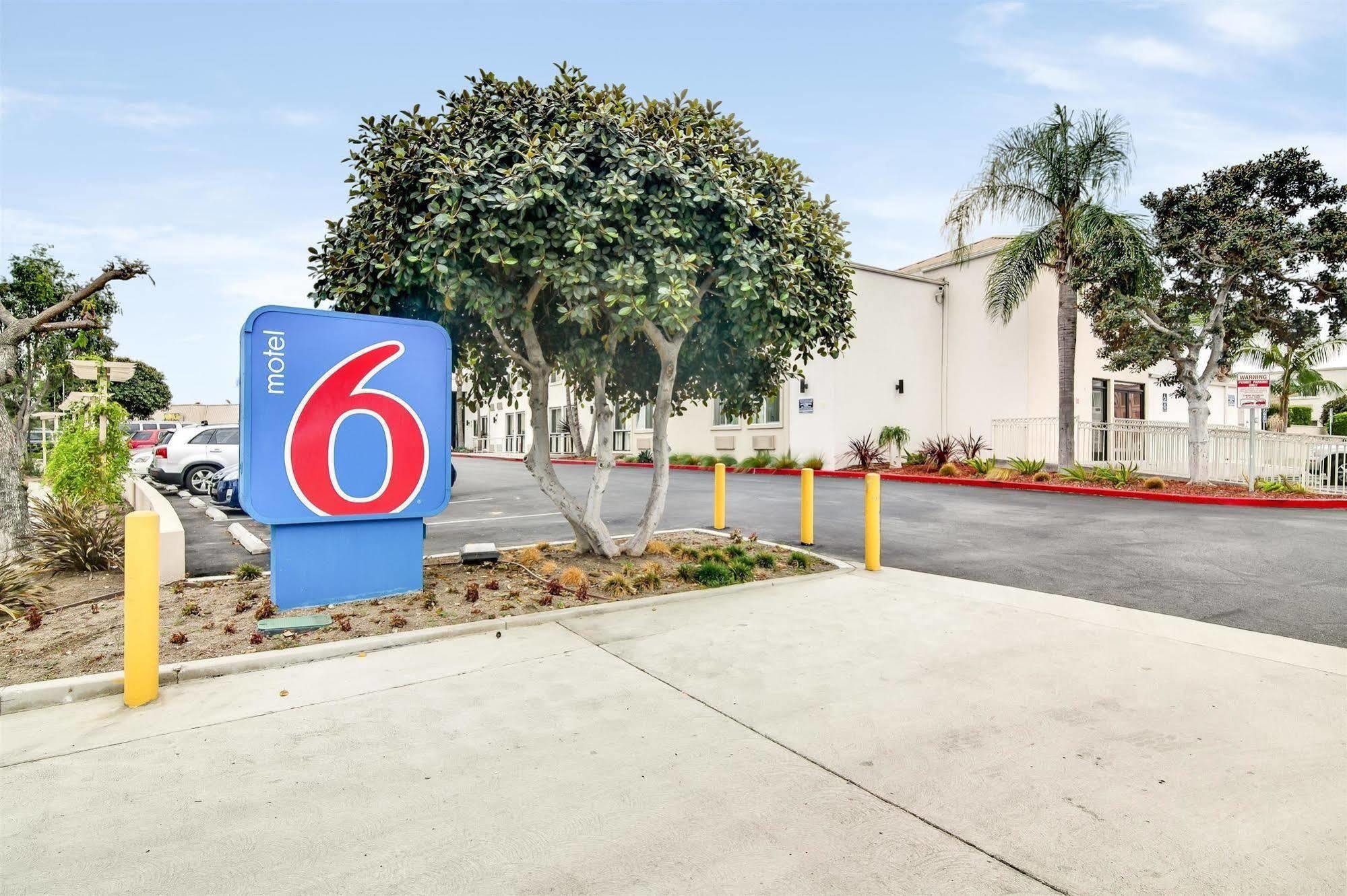 Hotel 6-carson, Ca (adults Only) 2*